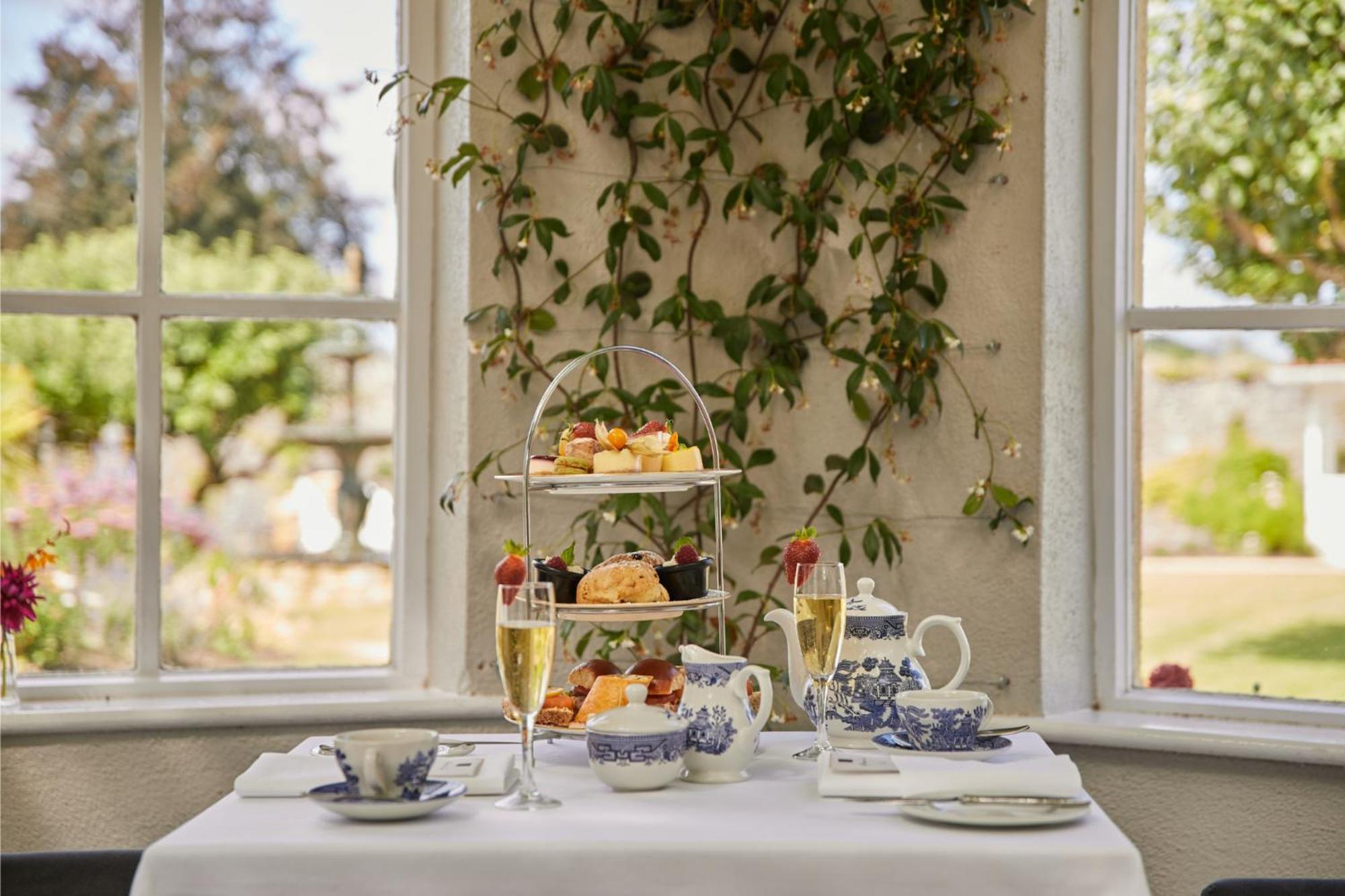 County Arms Hotel Birr