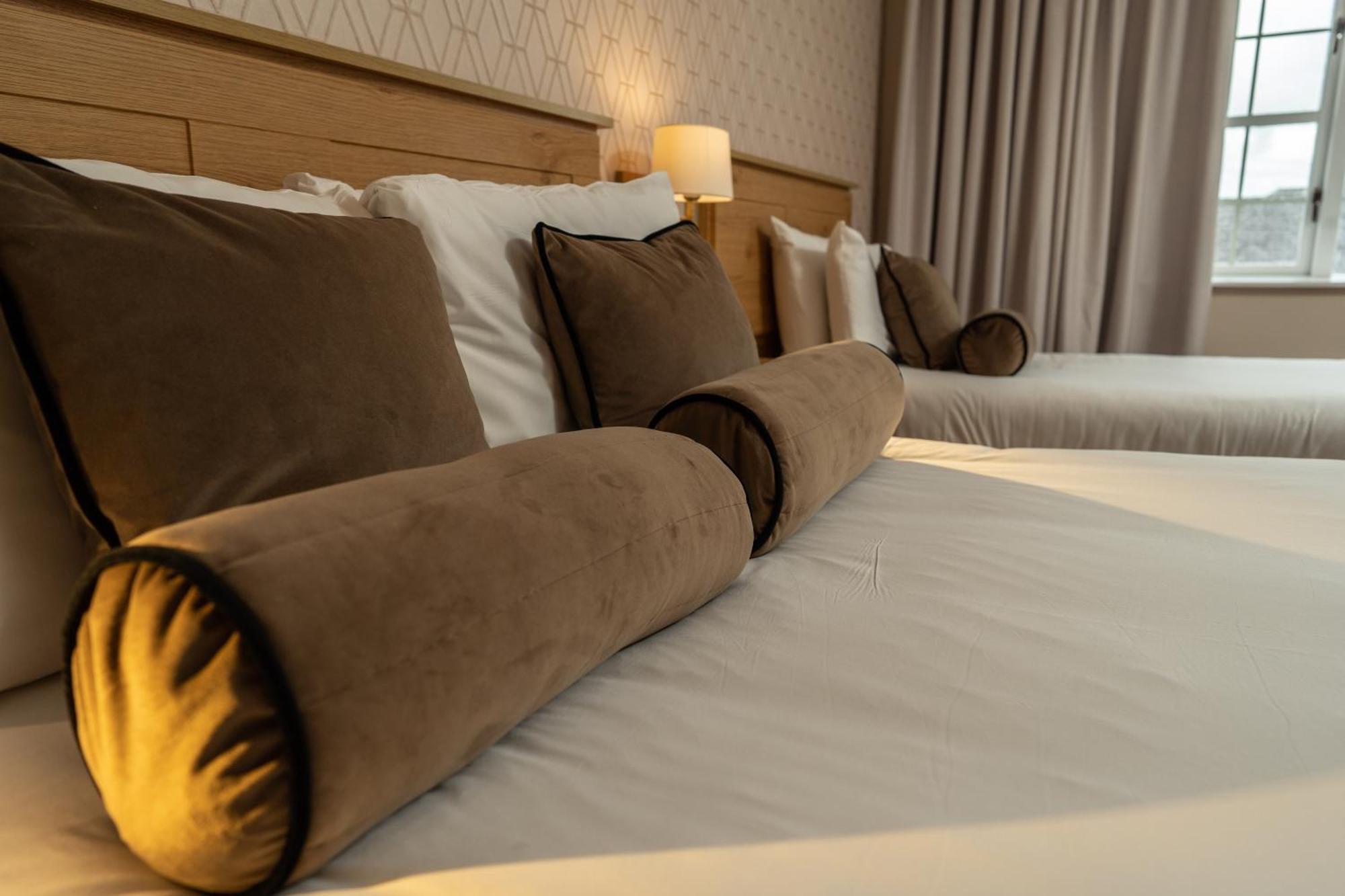 Hotel County Arms