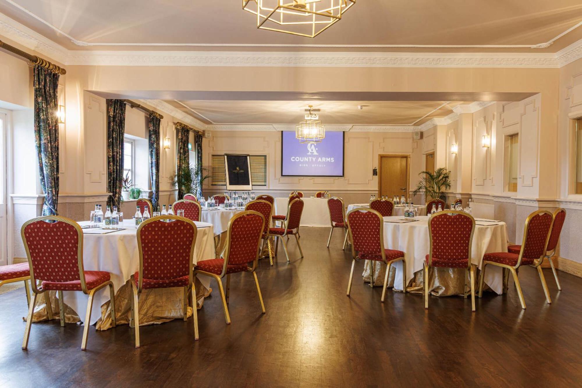 County Arms 4* Birr