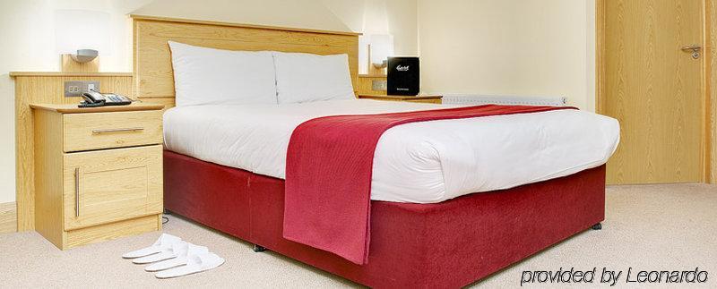 County Arms Hotel