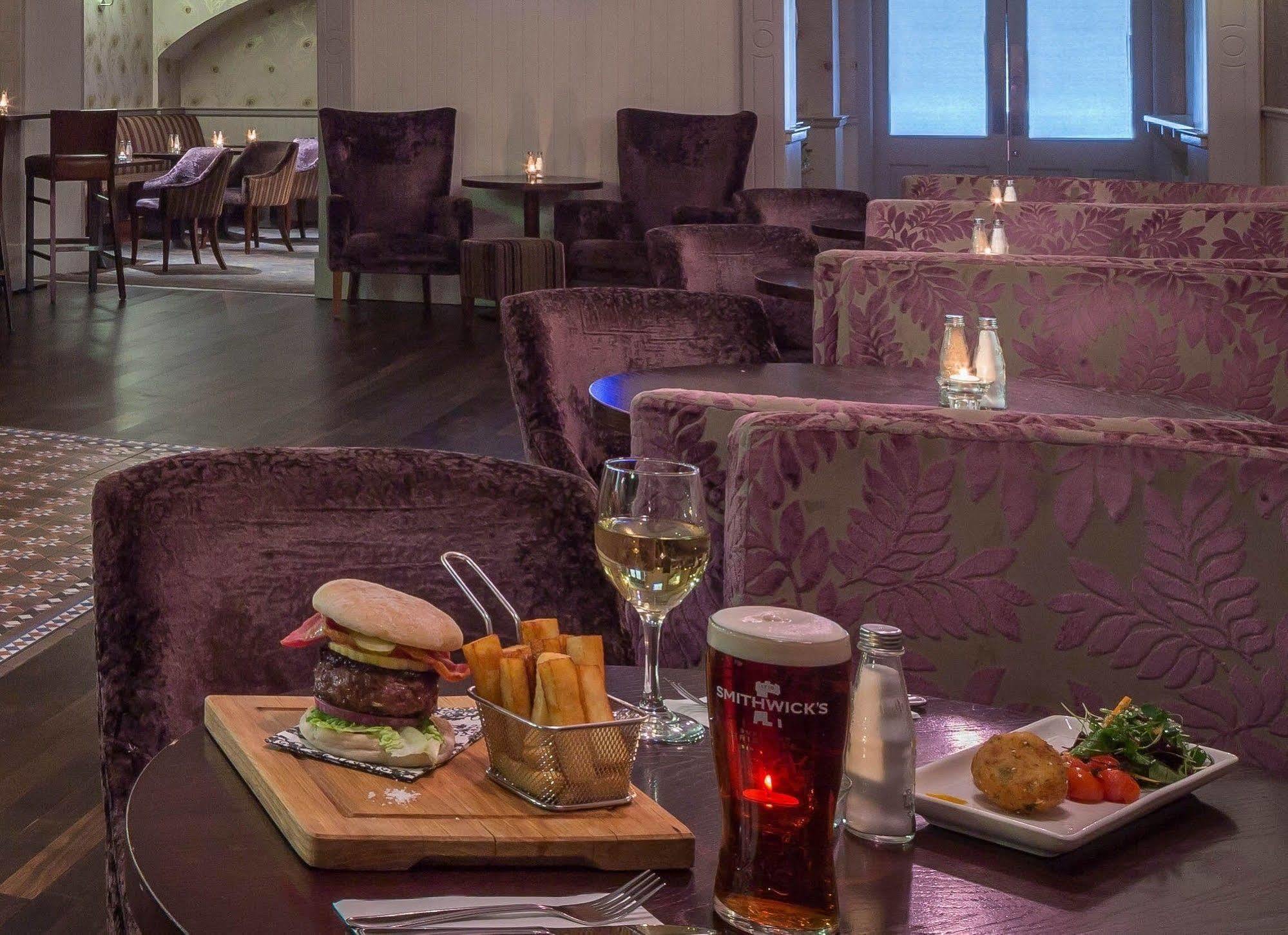 Hotel County Arms Birr